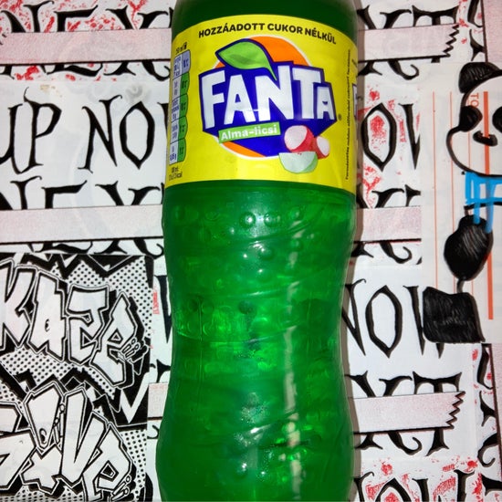 DISCONTINUED Fanta Apple Lychee (Hungary)